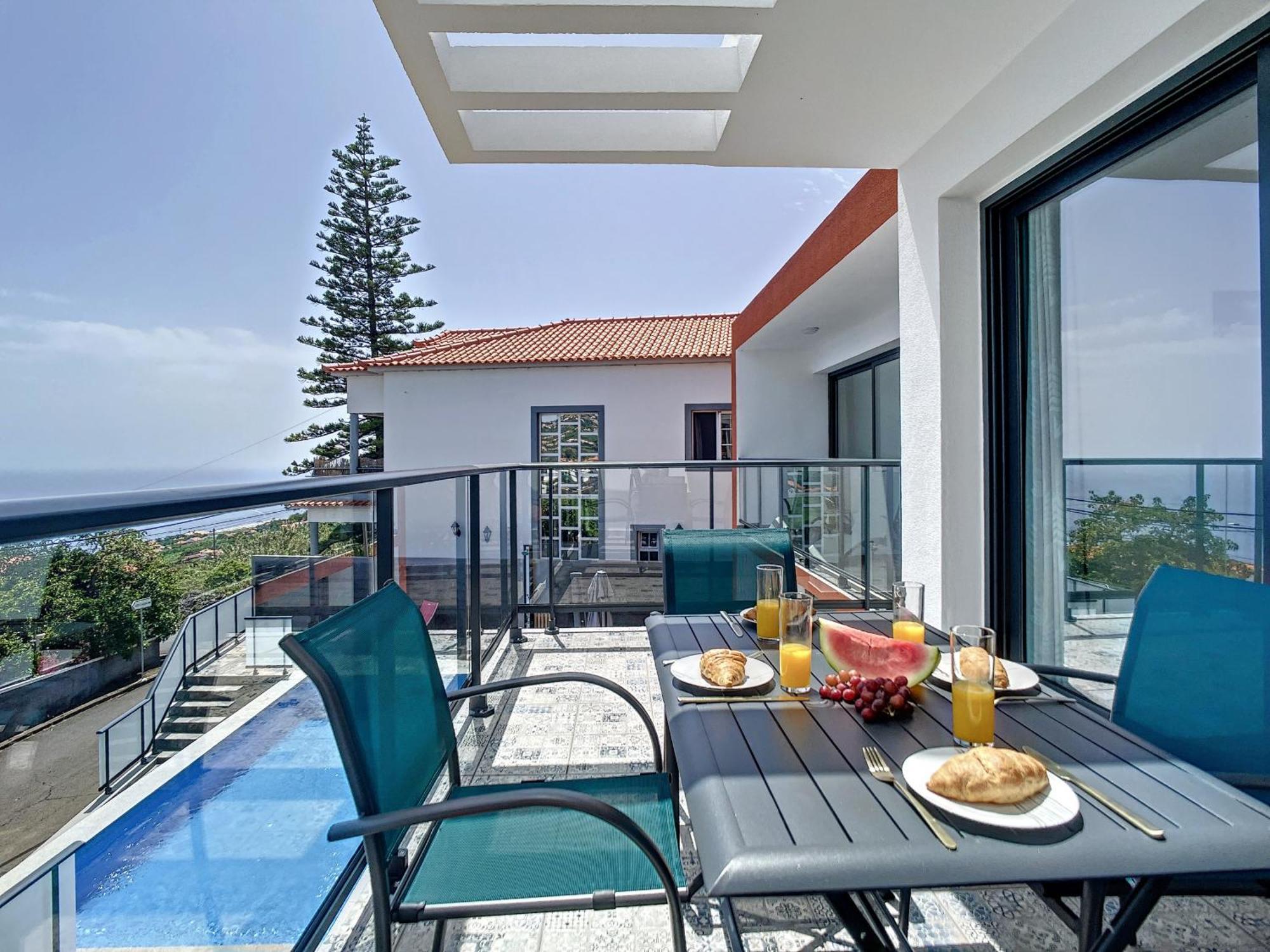 Casa Teixeira By Atlantic Holiday Estreito Da Calheta Екстериор снимка