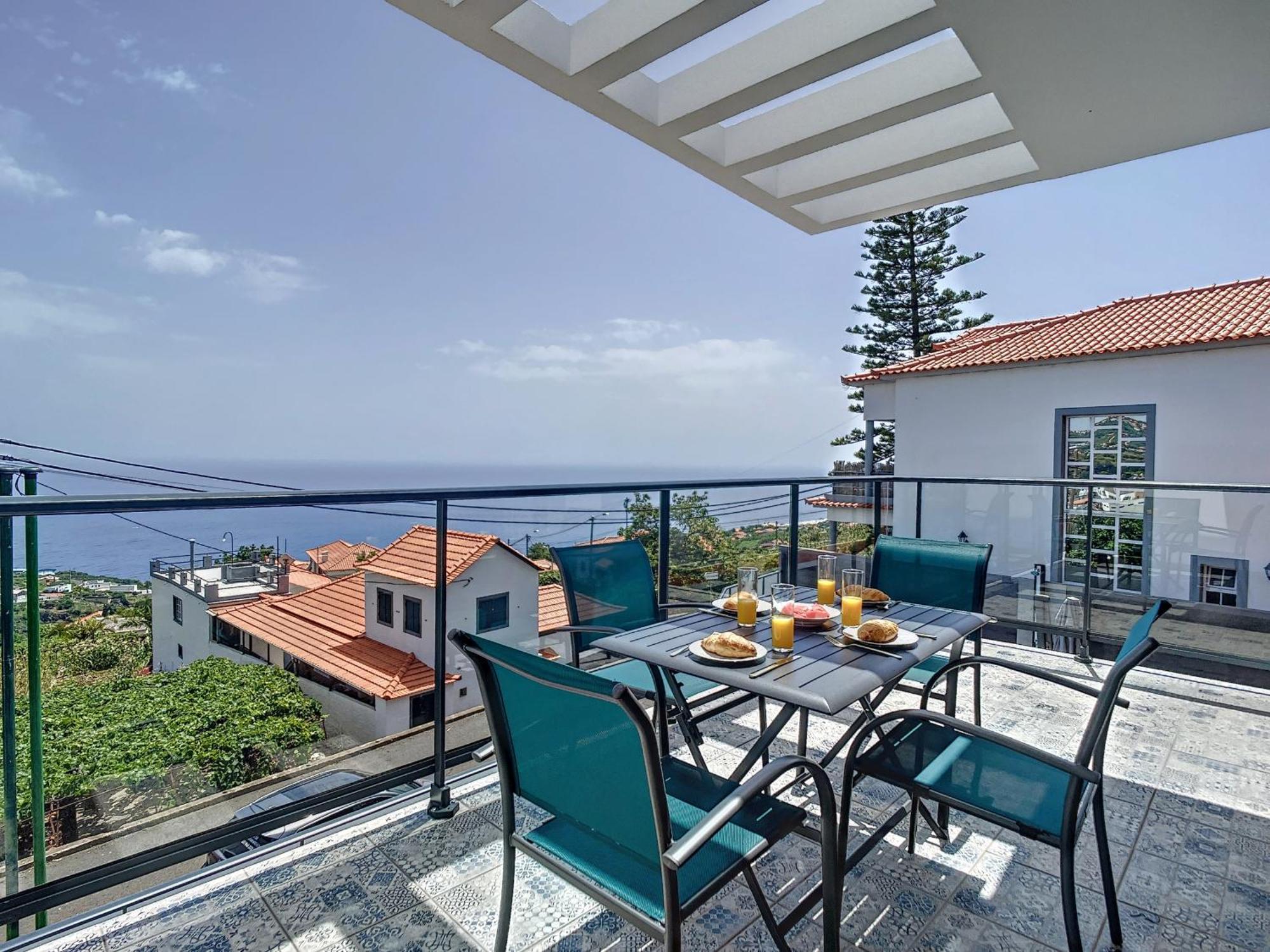 Casa Teixeira By Atlantic Holiday Estreito Da Calheta Екстериор снимка