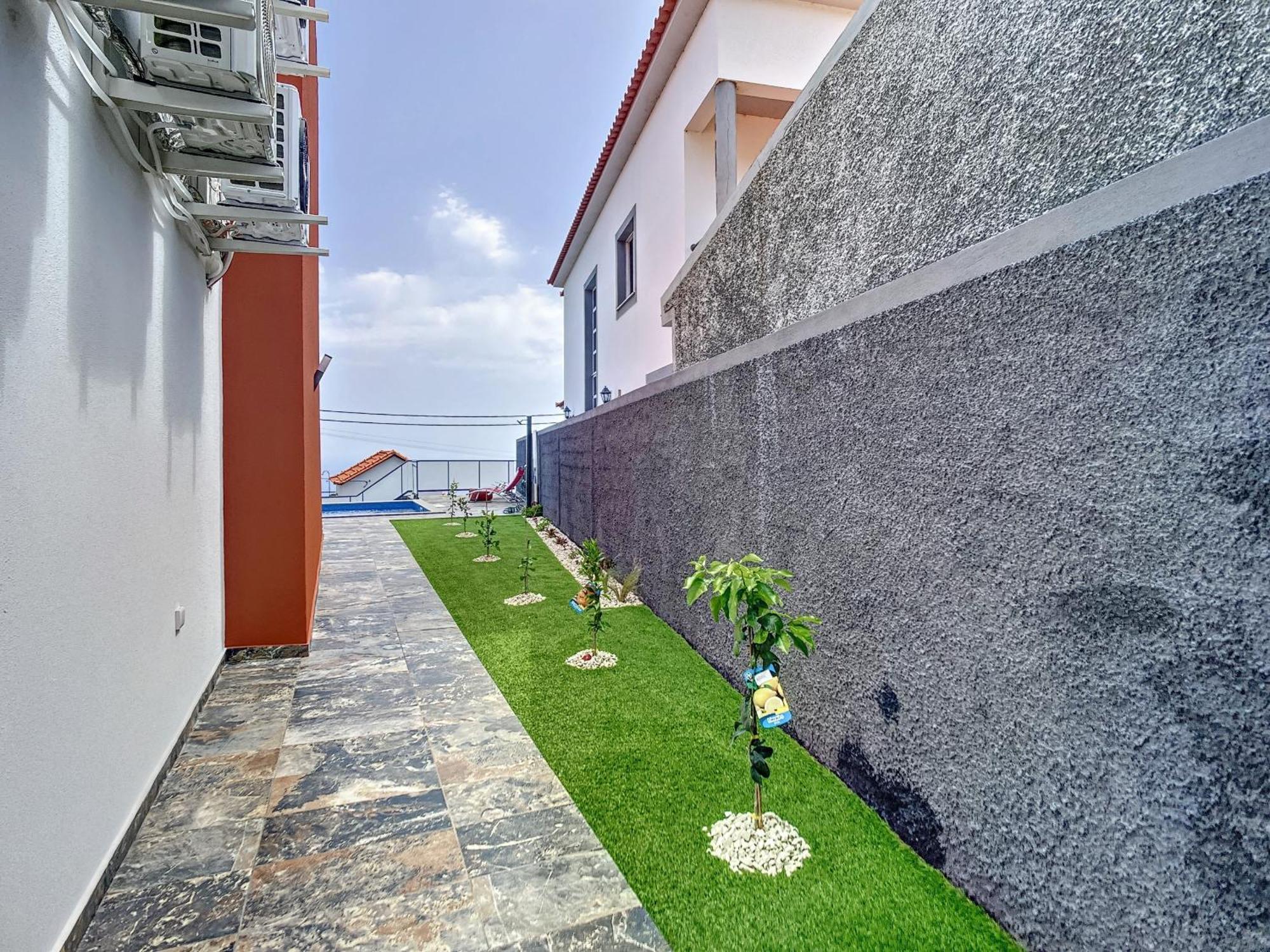 Casa Teixeira By Atlantic Holiday Estreito Da Calheta Екстериор снимка